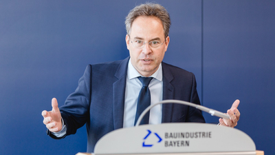 Pressekonferenz Perspektiven mit Andreas Demharter